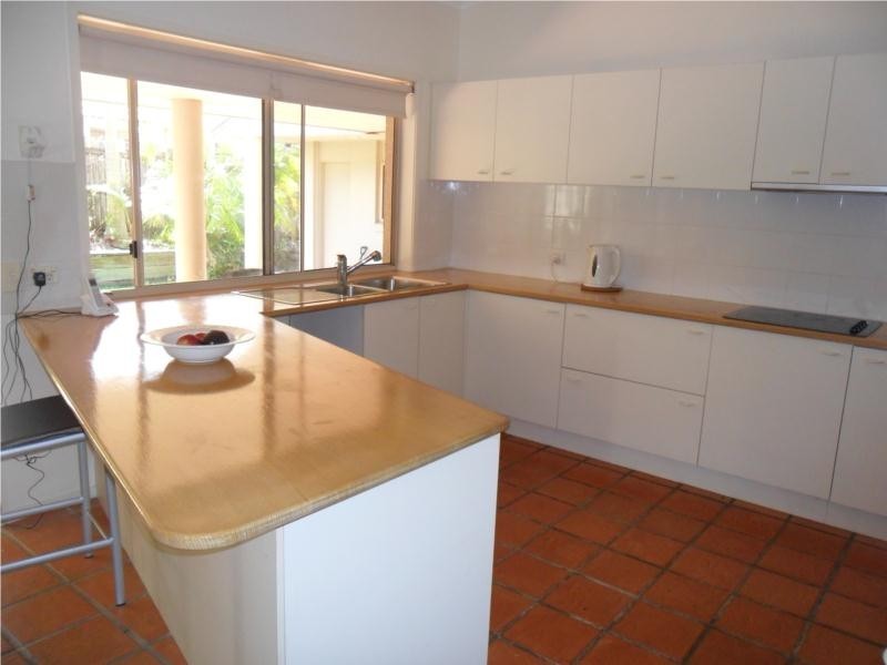 53 Kapilano Cres, Mountain Creek QLD 4557