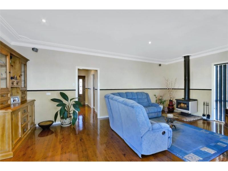 15 Torres Street, Killarney Vale NSW 2261