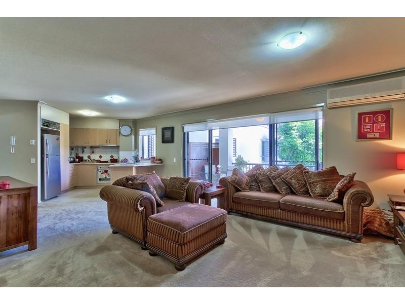 52 Newstead Terrace, Newstead QLD 4006