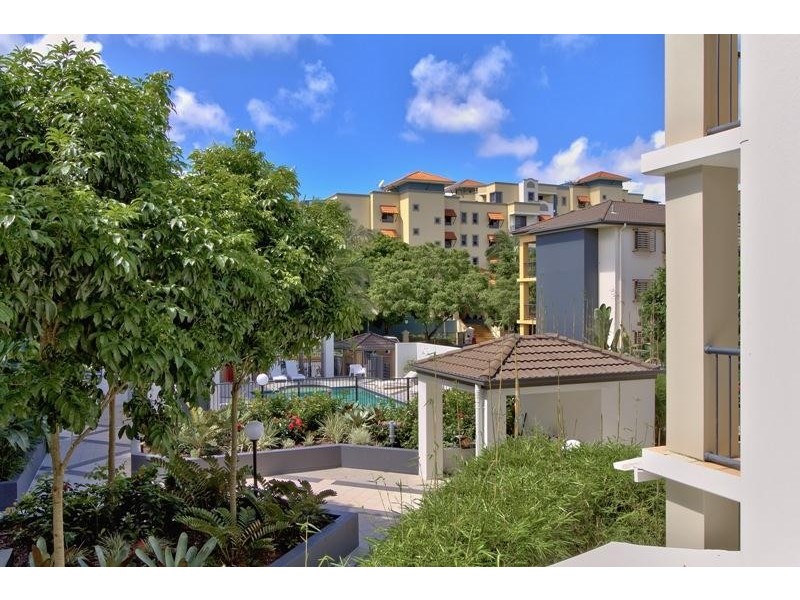 52 Newstead Terrace, Newstead QLD 4006