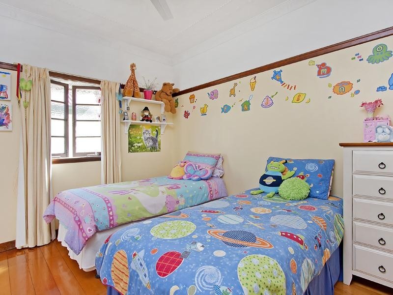 47 Nicklin Street, Coorparoo QLD 4151