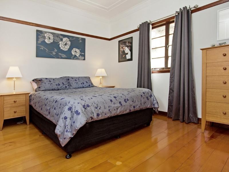 47 Nicklin Street, Coorparoo QLD 4151