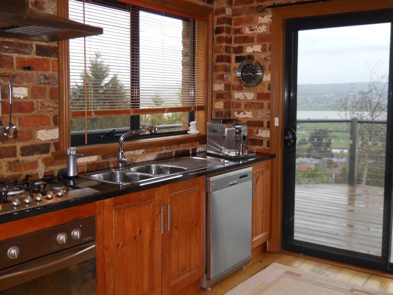 24 Allison Ave, Riverside TAS 7250