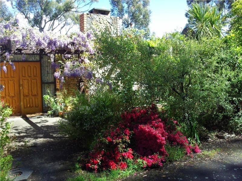 72 leslie rd., Kingston TAS 7050