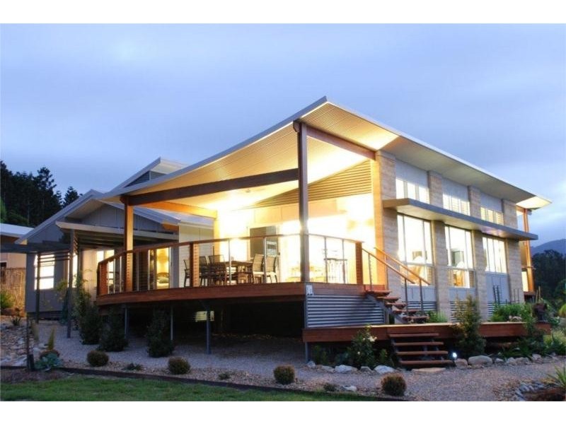 2 Booneen Burrow, Currumbin Valley QLD 4223
