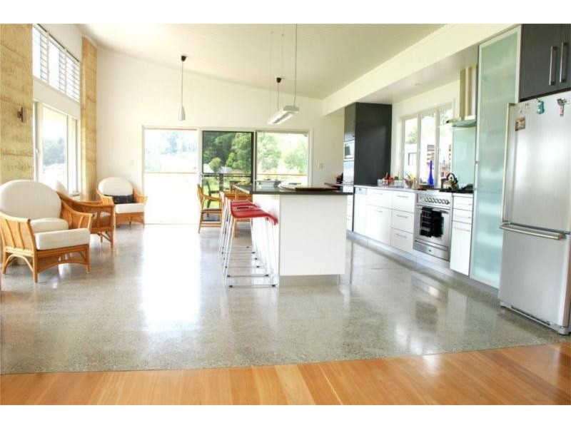 2 Booneen Burrow, Currumbin Valley QLD 4223