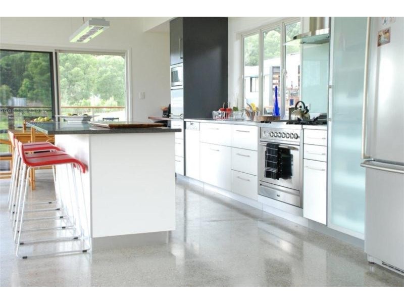 2 Booneen Burrow, Currumbin Valley QLD 4223
