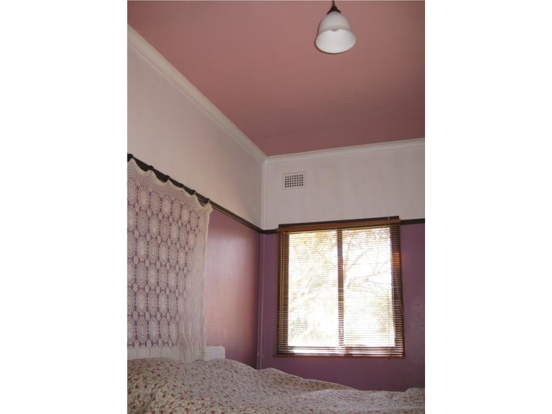 22 Tarana Street, Narrabundah ACT 2604