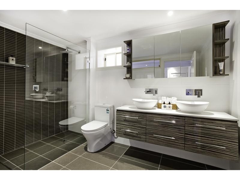 6 Albatross Circuit, Woronora Heights NSW 2233