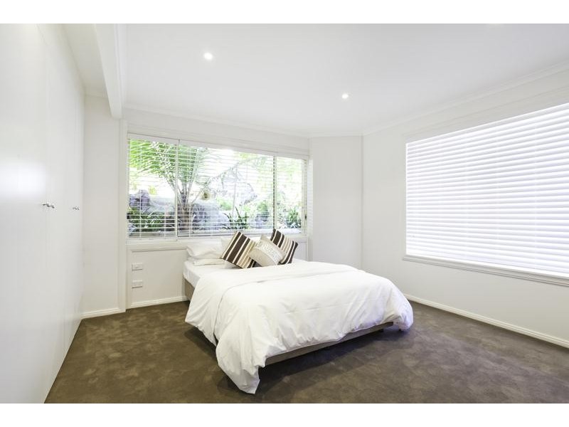 6 Albatross Circuit, Woronora Heights NSW 2233