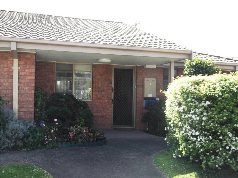 5/8-12 Albert Road, Ringwood VIC 3134