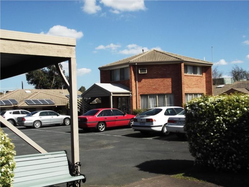 5/8-12 Albert Road, Ringwood VIC 3134