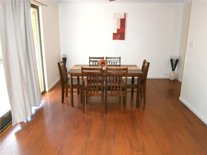 42 Ironbark Road, Chapel Hill QLD 4069