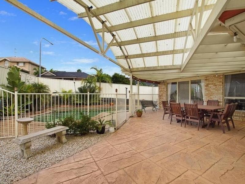 1 Cassinia Place, Mount Annan NSW 2567