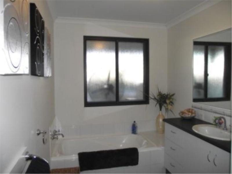 4 Avocet Brace, South Hedland WA 6722