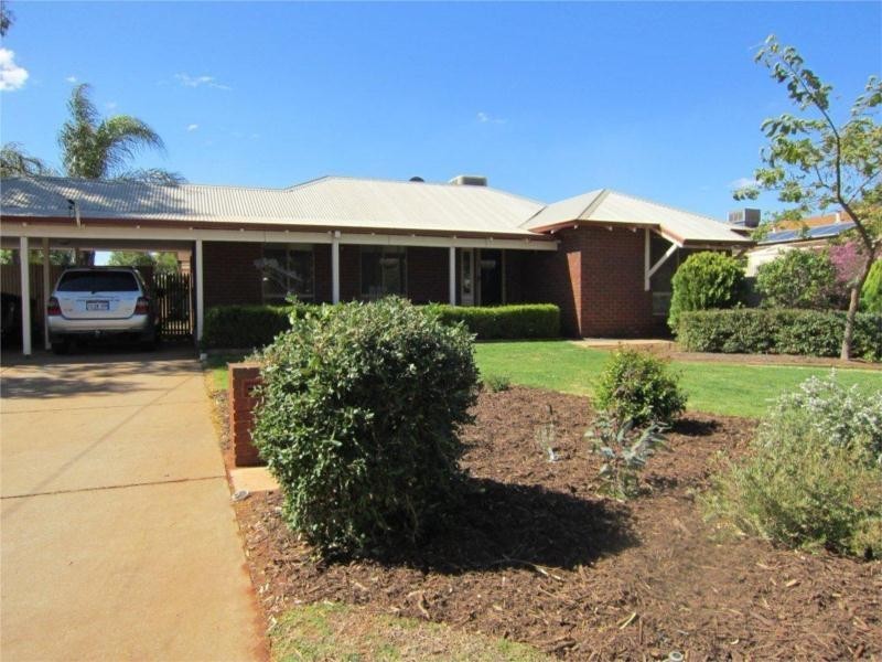 5 Jarvis Place, Kalgoorlie WA 6430