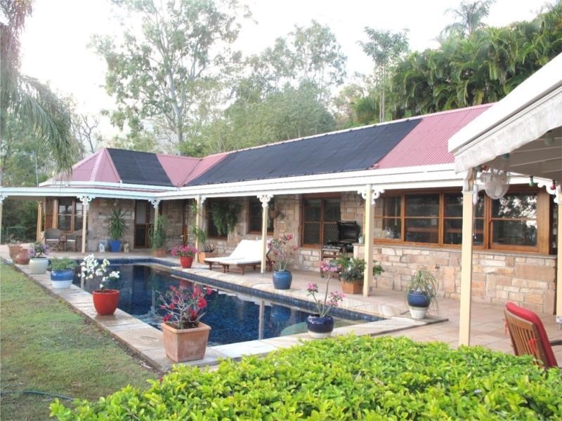 31A Manooka Drive, Cannonvale QLD 4802