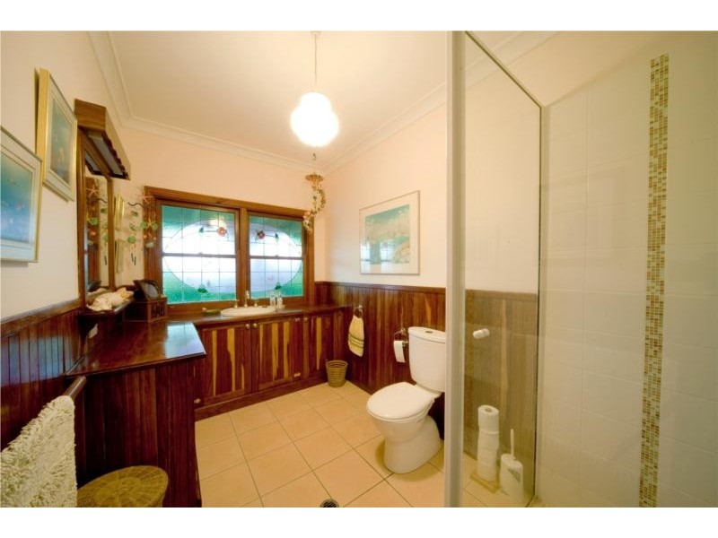 31A Manooka Drive, Cannonvale QLD 4802