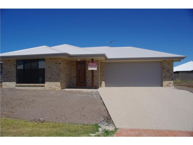 15 Parklane Crescent, Beaconsfield QLD 4740