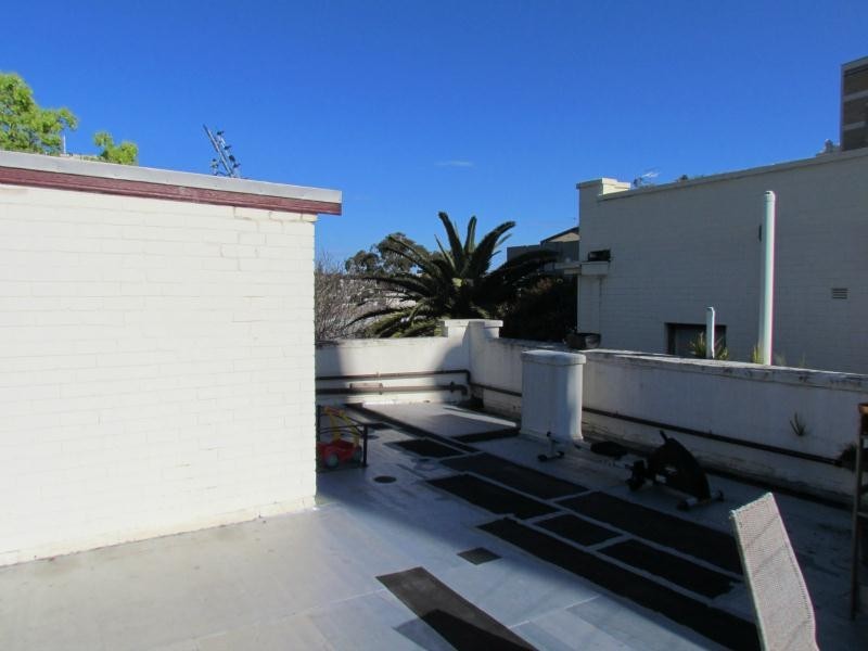 2 Palm Court/42 Bayswater Road, Rushcutters Bay NSW 2011