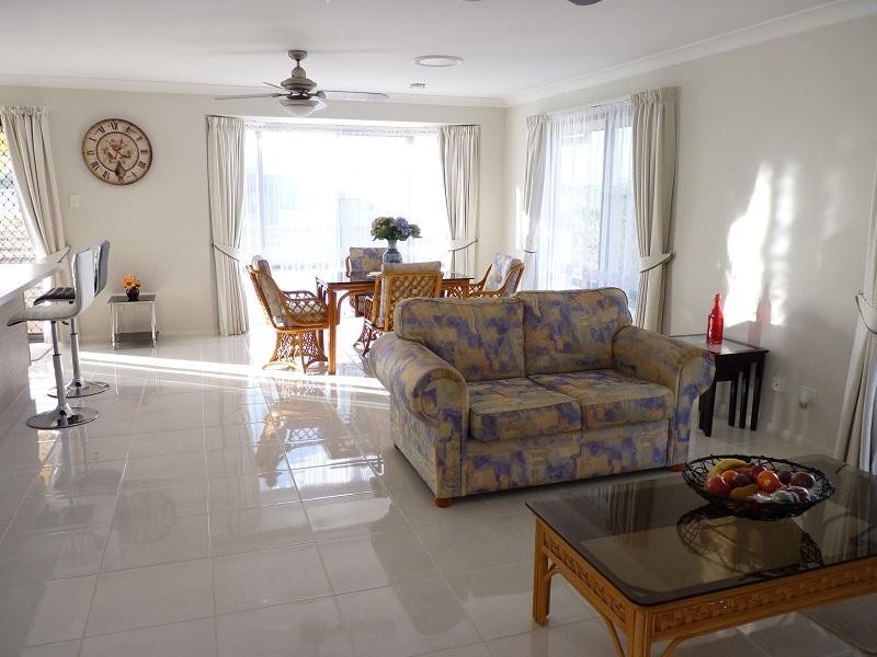 8 Grenadines Way, Bonny Hills NSW 2445
