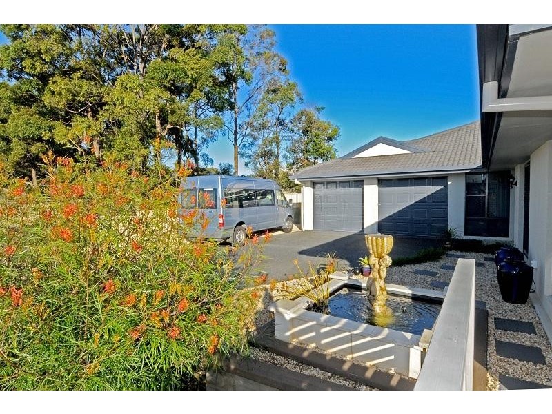 8 Grenadines Way, Bonny Hills NSW 2445