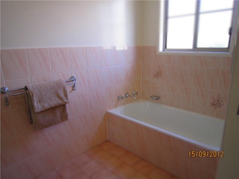 5a Bugno Crescent, Griffith NSW 2680