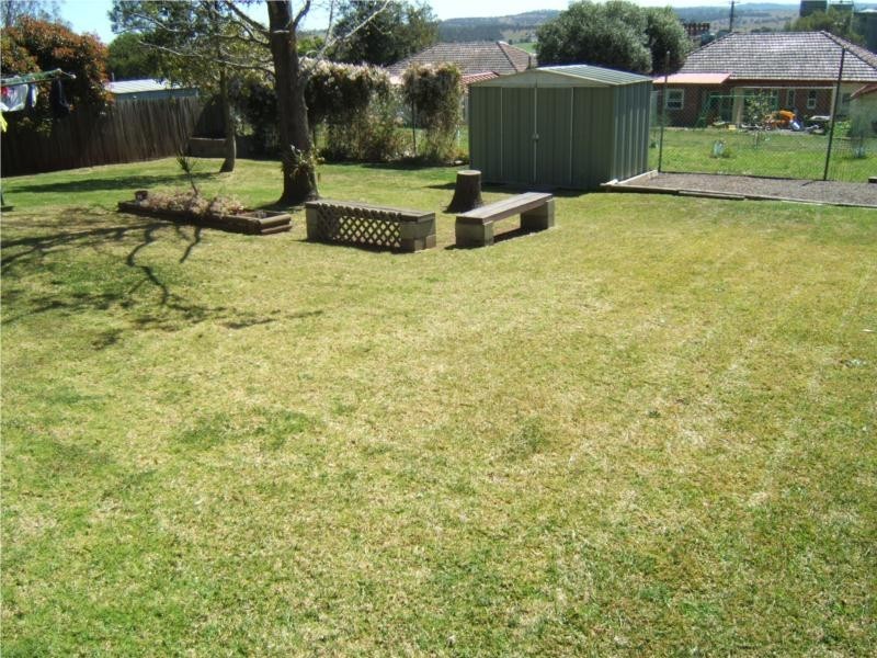 20 Cousins Street, Muswellbrook NSW 2333