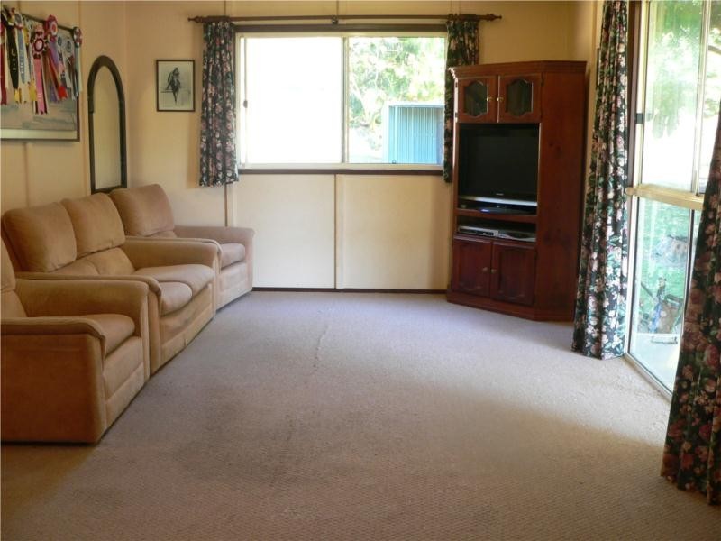 42 Pademelon Pass, Nerang QLD 4211