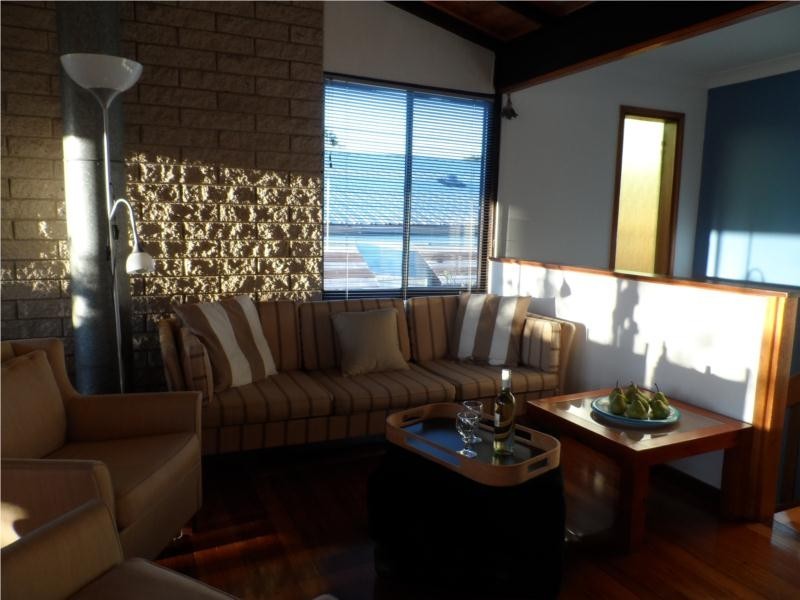 68 Ainslie Parade, Tomakin NSW 2537