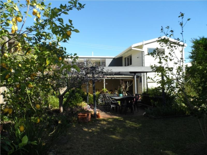 68 Ainslie Parade, Tomakin NSW 2537