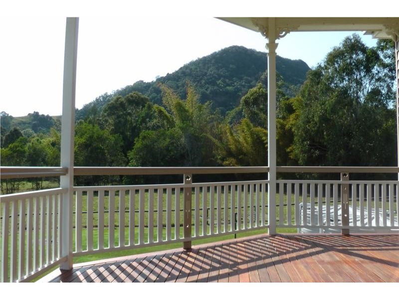 992 Browns Creek Road, Eumundi QLD 4562