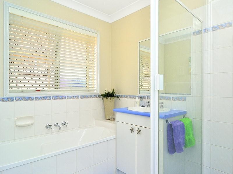 16 Gilbert Street, North Lakes QLD 4509