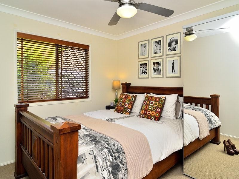 16 Gilbert Street, North Lakes QLD 4509
