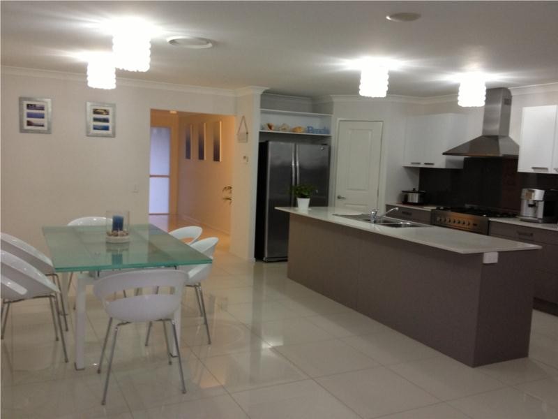 2 Myrtus Street, Mountain Creek QLD 4557