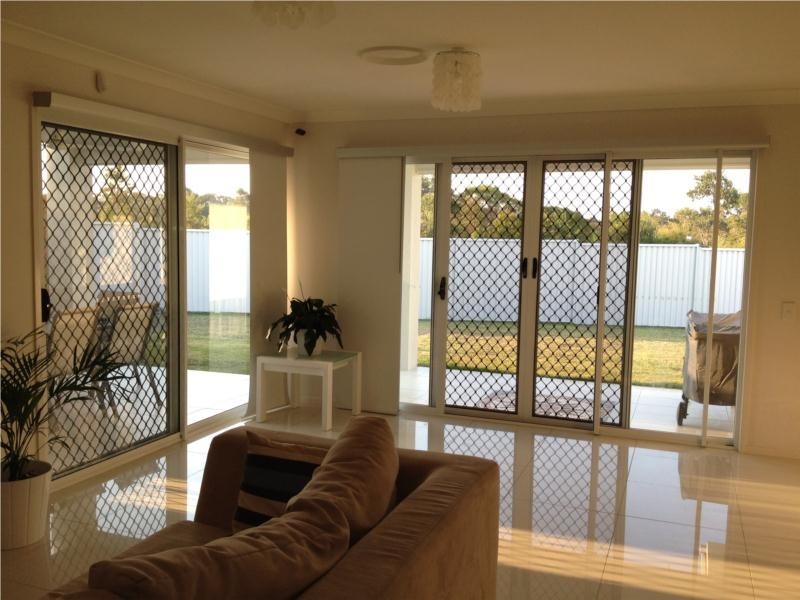 2 Myrtus Street, Mountain Creek QLD 4557