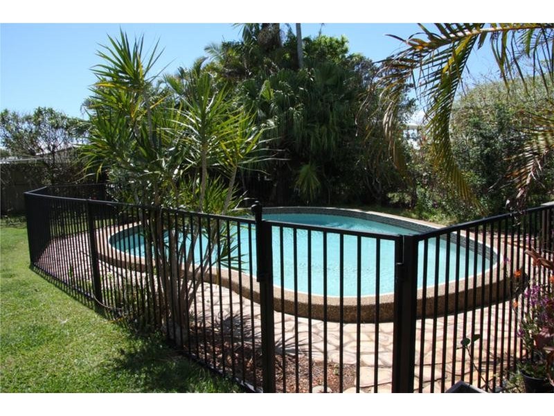 11 Cupania Street, Victoria Point QLD 4165