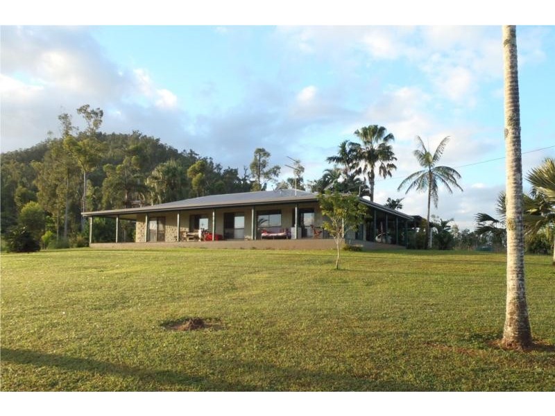 627 Scougall Road, Tully QLD 4854