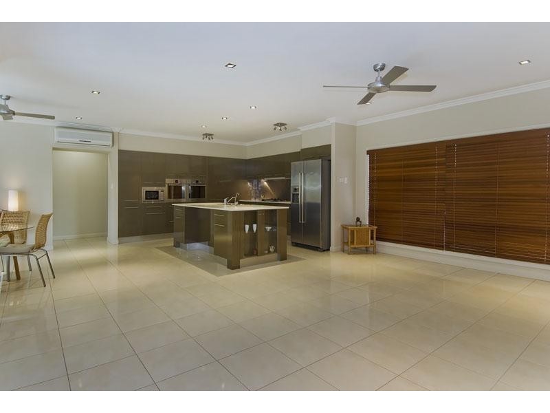 7 Ashwood Circuit, Smithfield QLD 4878