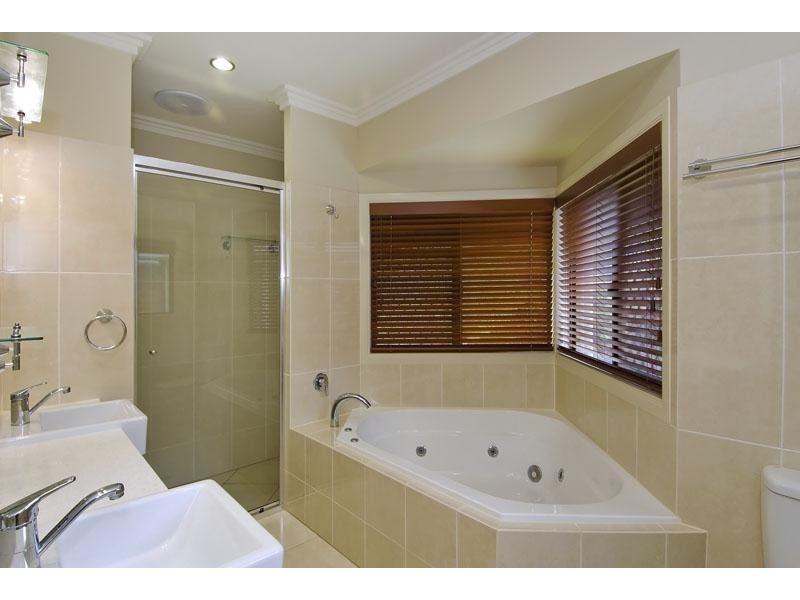 7 Ashwood Circuit, Smithfield QLD 4878