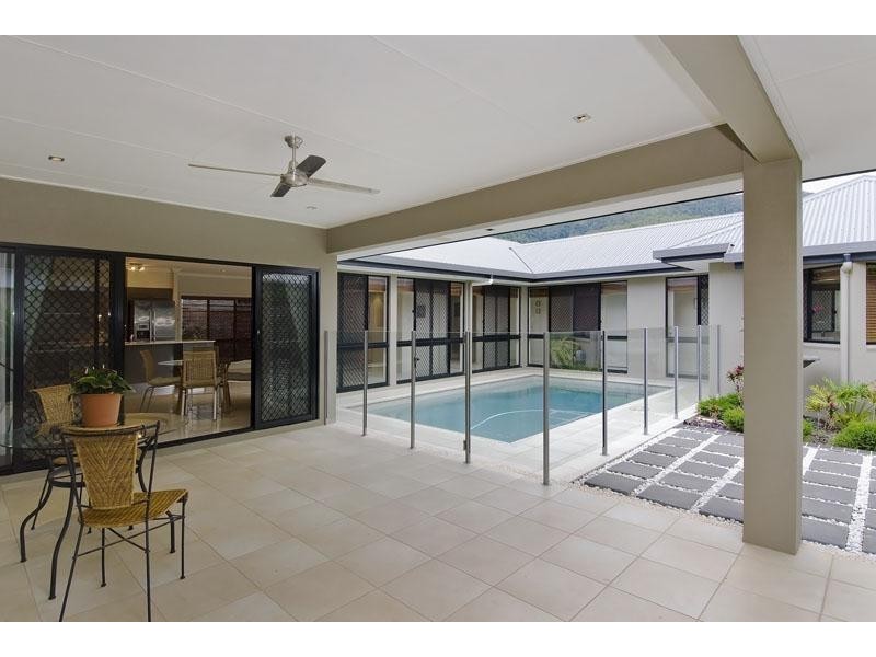 7 Ashwood Circuit, Smithfield QLD 4878
