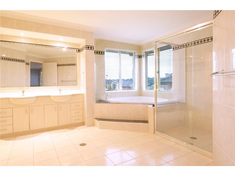 5 Connelly Way, Kellyville NSW 2155