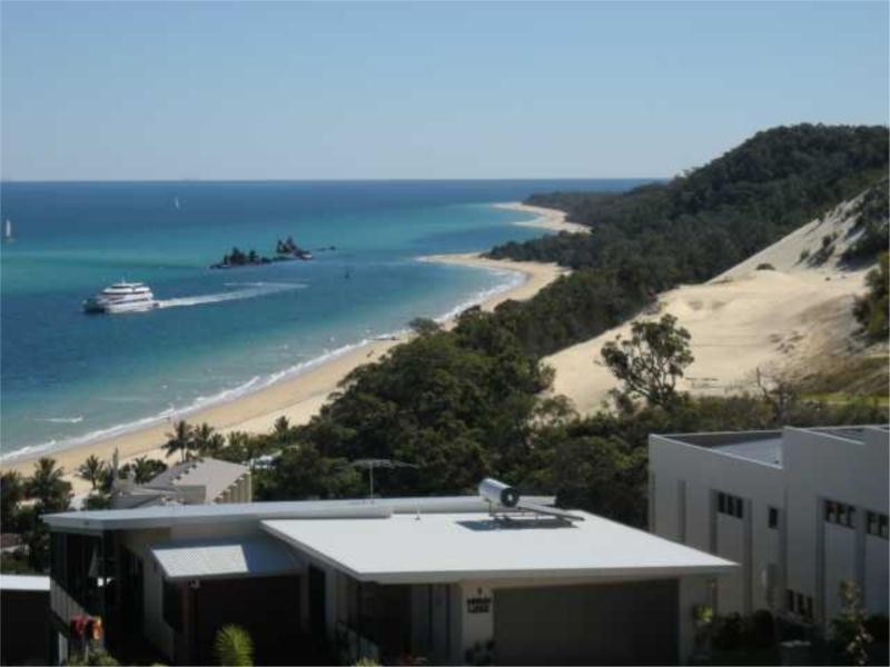 8 Cowry Close, Tangalooma QLD 4025