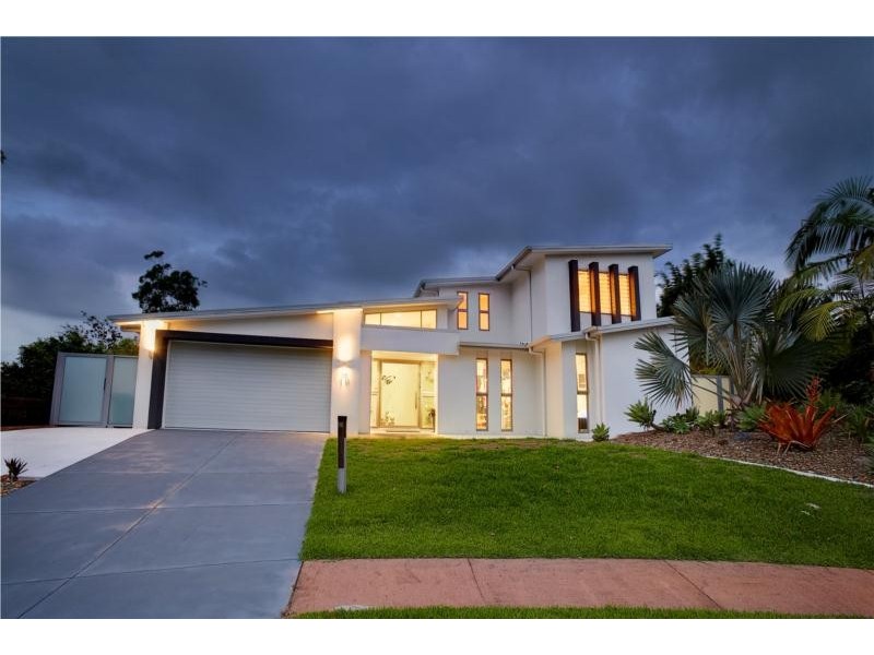 10 Parkwood Place, Peregian Springs QLD 4573