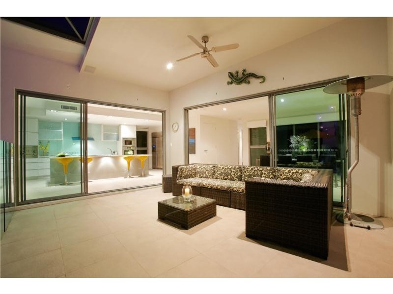 10 Parkwood Place, Peregian Springs QLD 4573
