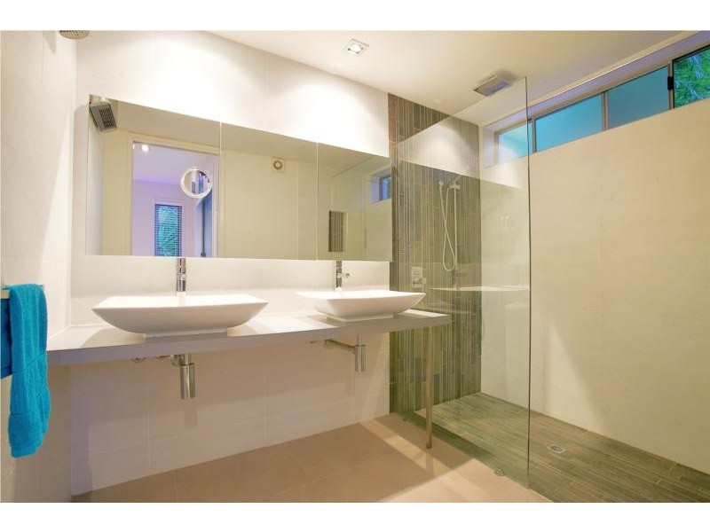 10 Parkwood Place, Peregian Springs QLD 4573