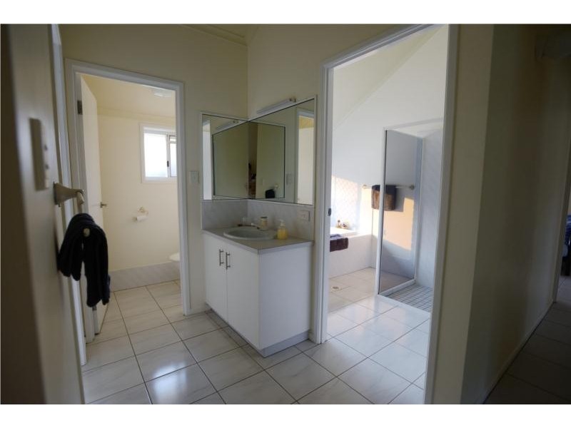 9 Camp Flat Road, Bli Bli QLD 4560