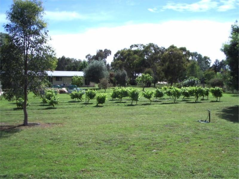 97 Centre Road, Benalla VIC 3672