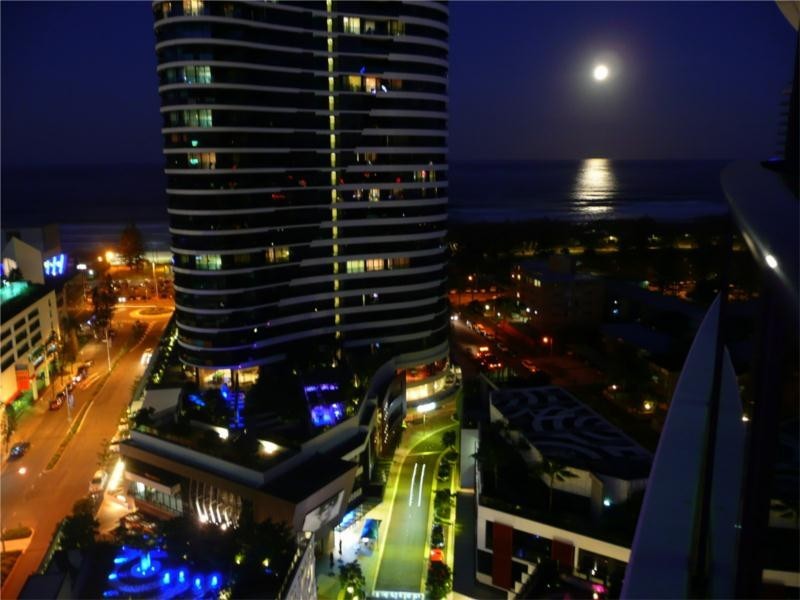 1504/21 Elizabeth Street, Broadbeach QLD 4218