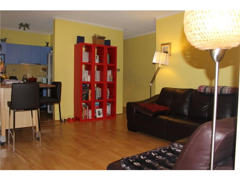 4/6 Holborn Avenue, Dee Why NSW 2099